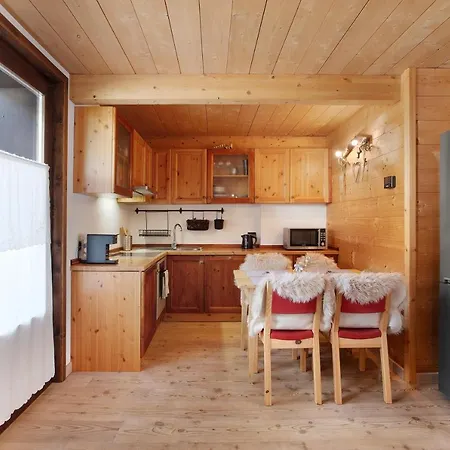 Trepalle House *